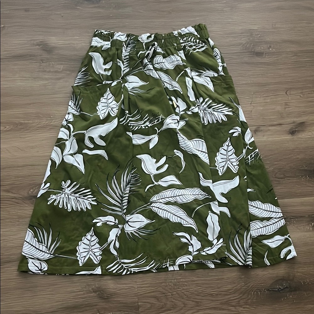 SFERRA Green A-Line Midi Skirt Resort Wear